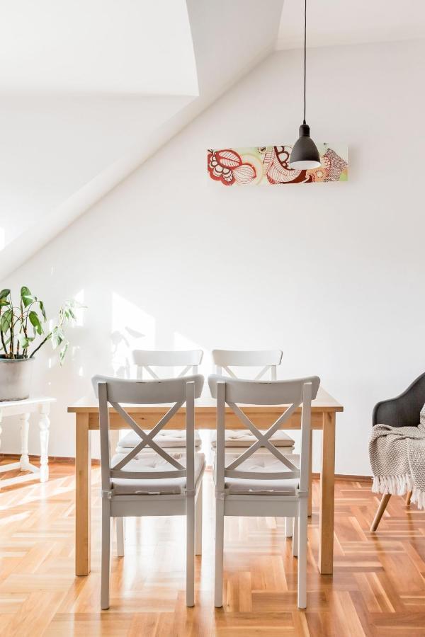 Relax Into Loft Living At A Light-Filled City Escape Βουδαπέστη Εξωτερικό φωτογραφία